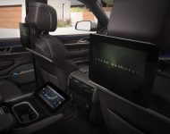 2022 Jeep Grand Wagoneer Concept - Rear Seat Entertainment System Wallpaper 190x150