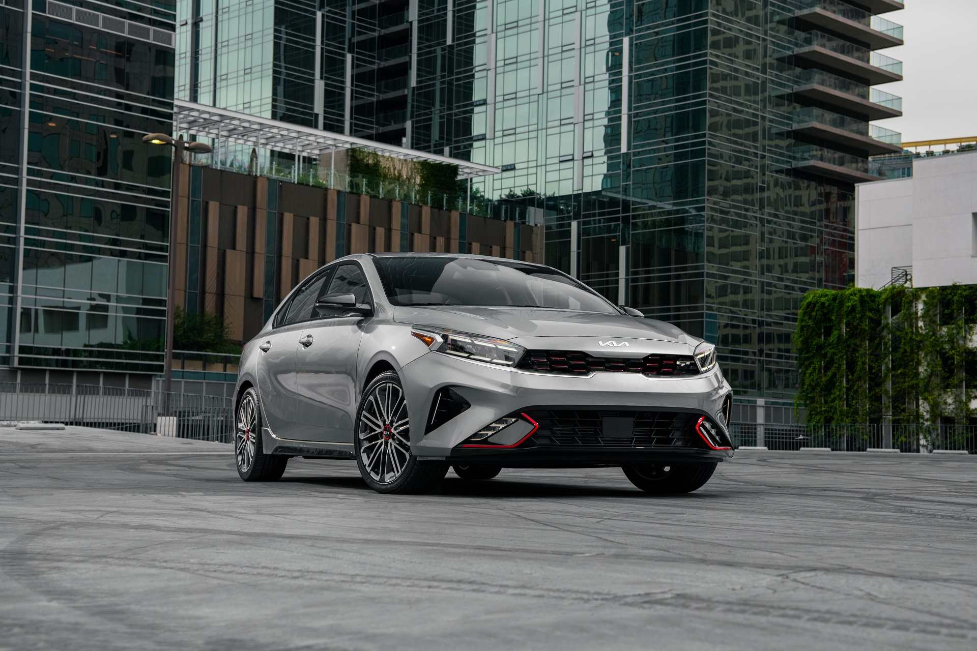 Download 2022 Kia Forte GT - Front HD Wallpaper 1920x1280 #12