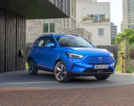 2022 MG ZS EV - Front Three-Quarter Wallpaper 190x150