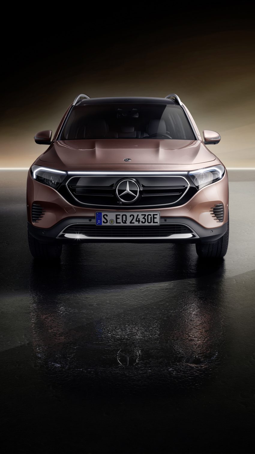 2022 Mercedes-Benz EQB 350 4Matic - Front Phone Wallpaper 850x1511 #38