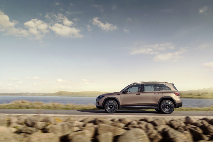 2022 Mercedes-Benz EQB 350 4Matic - Side Wallpaper 850x567 #21