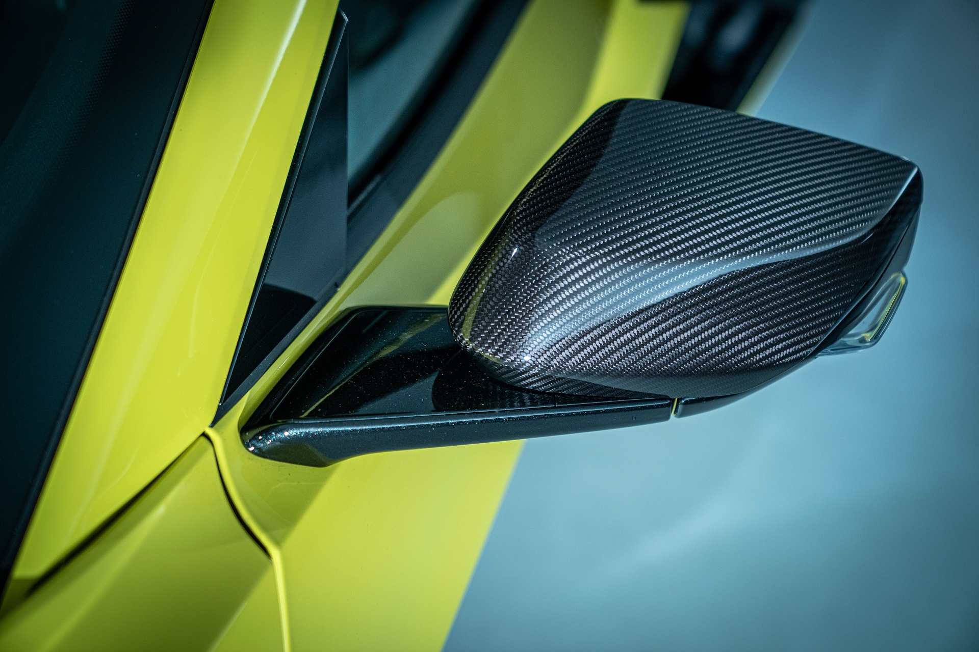 Download 2023 Chevrolet Corvette Z06 - Mirror HD Wallpaper 1920x1280 #28