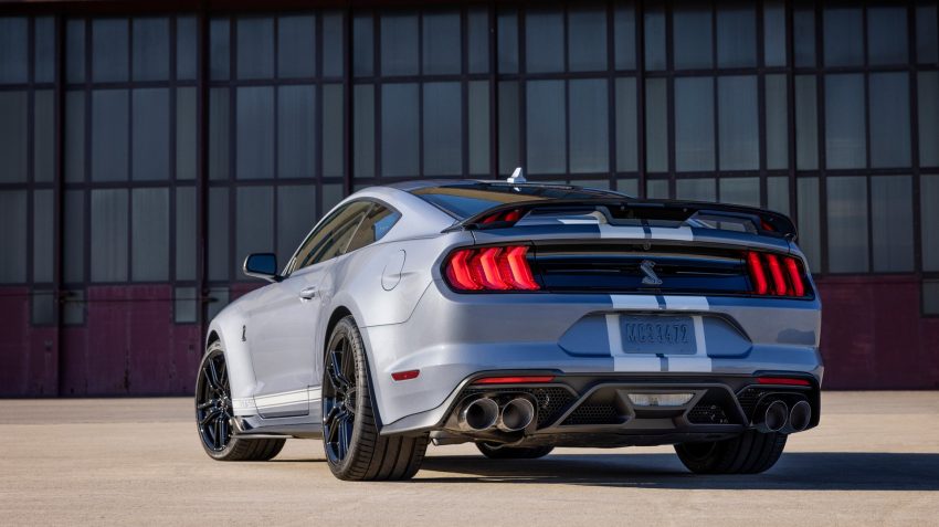 2022 Ford Mustang Shelby GT500 Heritage Edition - Rear Three-Quarter Wallpaper 850x477 #5