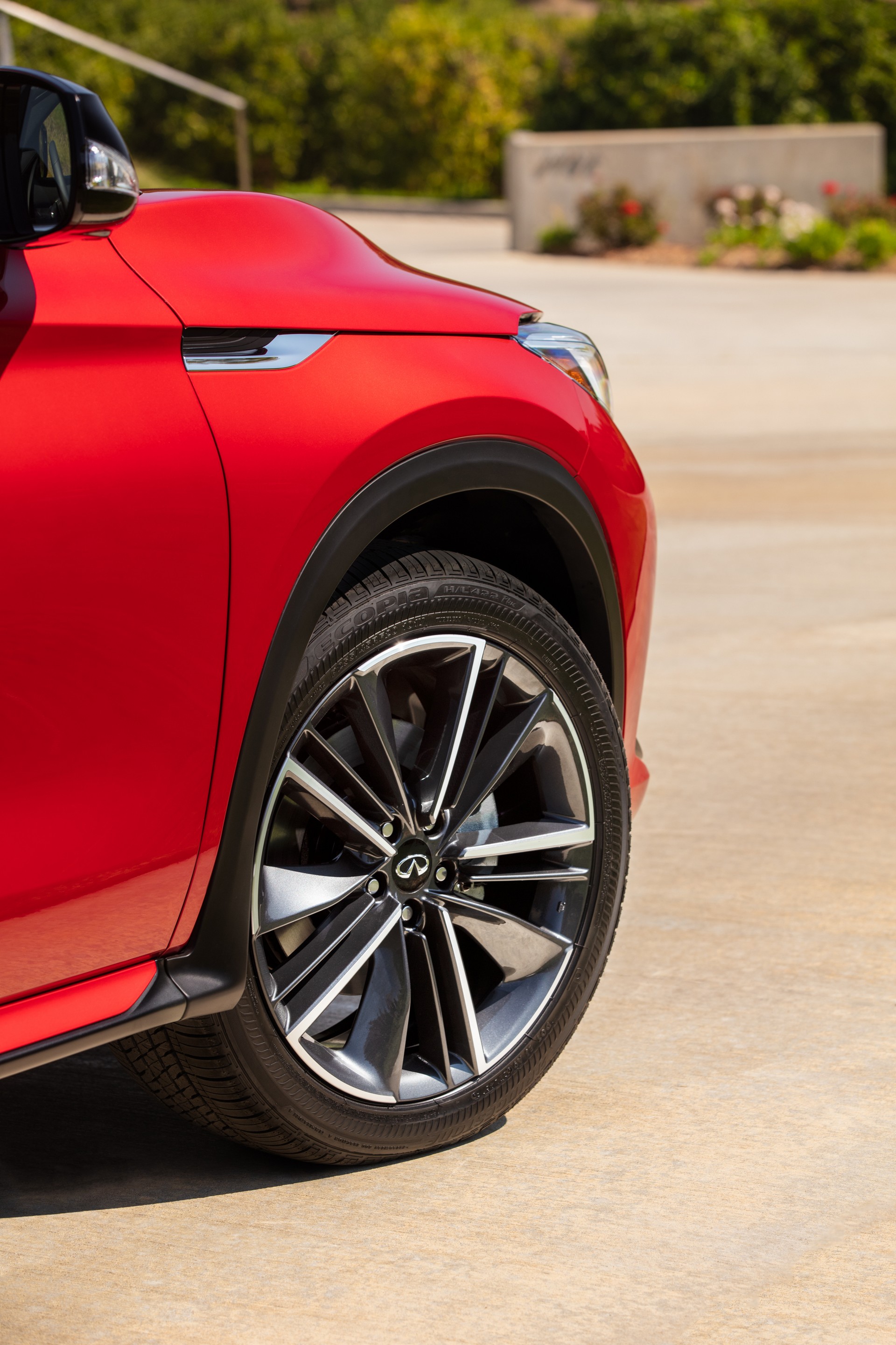 Download 2022 Infiniti QX55 - Wheel HD Phone Wallpaper 1920x2880 #31
