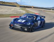 2022 Porsche 718 Cayman GT4 RS Clubsport - Front Three-Quarter Wallpaper 190x150