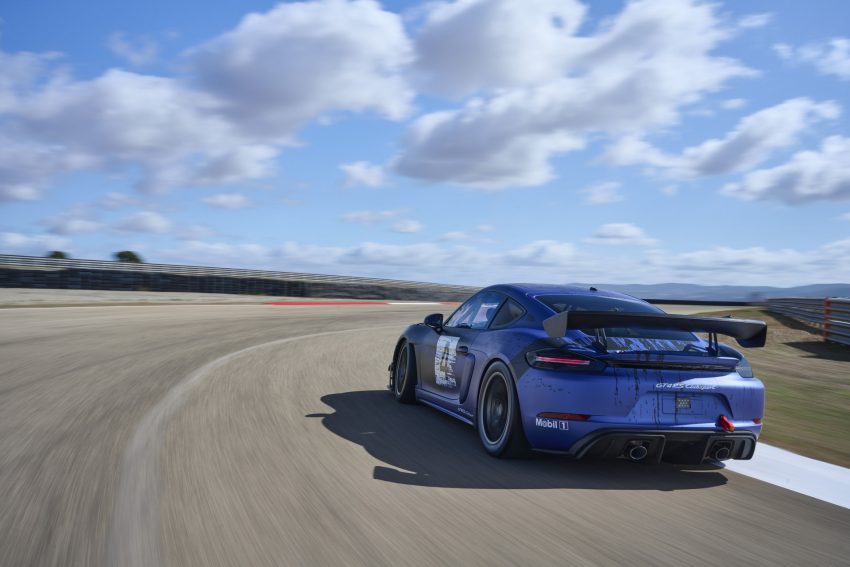 2022 Porsche 718 Cayman GT4 RS Clubsport - Rear Three-Quarter Wallpaper 850x567 #6