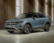 2022 Volkswagen T-Roc - Front Three-Quarter Wallpaper 190x150
