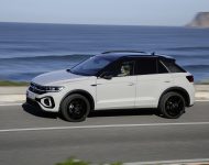 2022 Volkswagen T-Roc - Front Three-Quarter Wallpaper 190x150