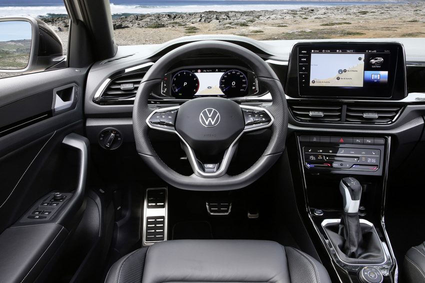 2022 Volkswagen T-Roc - Interior, Cockpit Wallpaper 850x566 #22