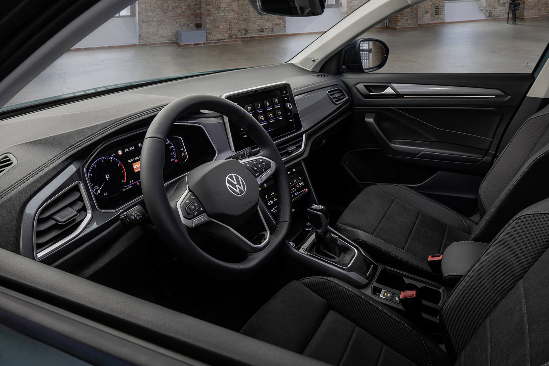 Download 2022 Volkswagen T-Roc - Interior HD Wallpaper 1921x1280 #21