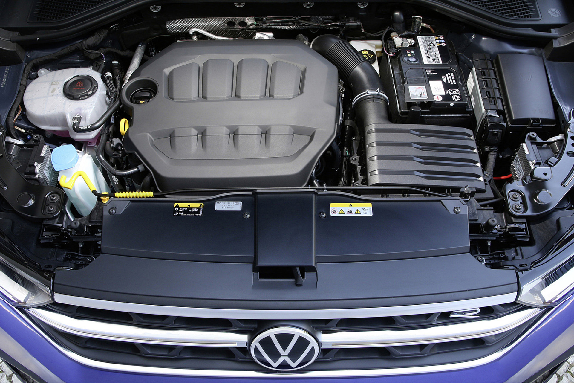 Download 2022 Volkswagen T-Roc R - Engine HD Wallpaper 1921x1281 #21