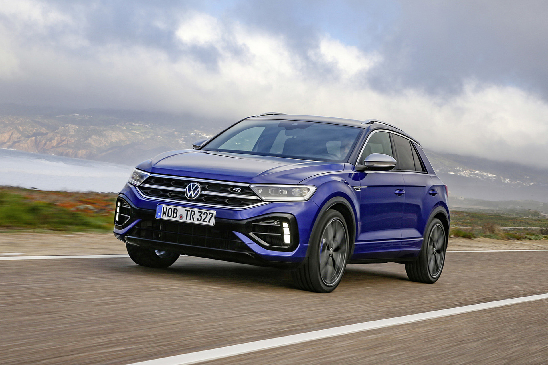 Download 2022 Volkswagen T-Roc R - Front Three-Quarter HD Wallpaper 1921x1281 #6