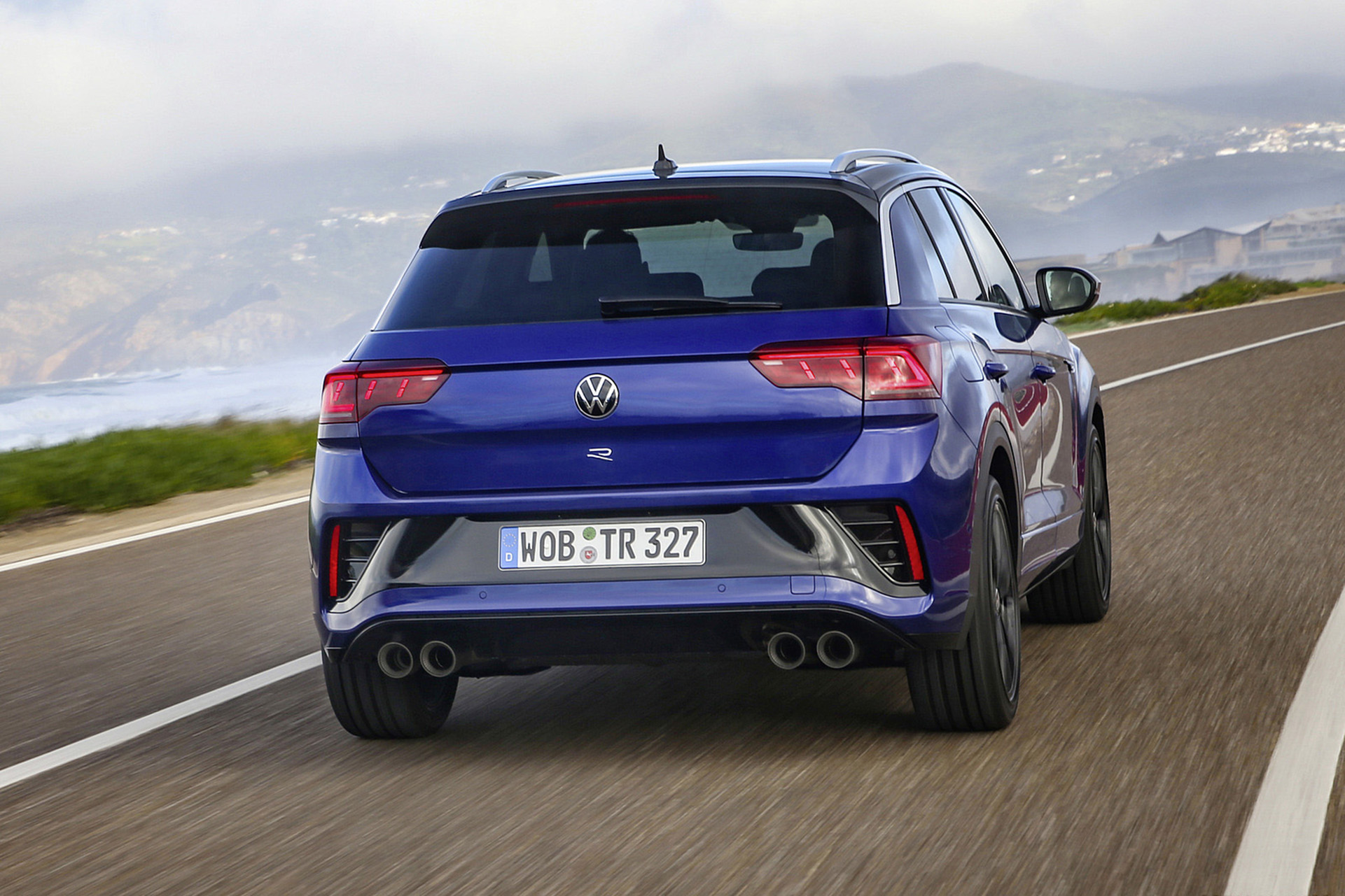 Download 2022 Volkswagen T-Roc R - Rear HD Wallpaper 1921x1281 #8