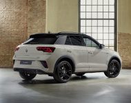 2022 Volkswagen T-Roc - Rear Three-Quarter Wallpaper 190x150