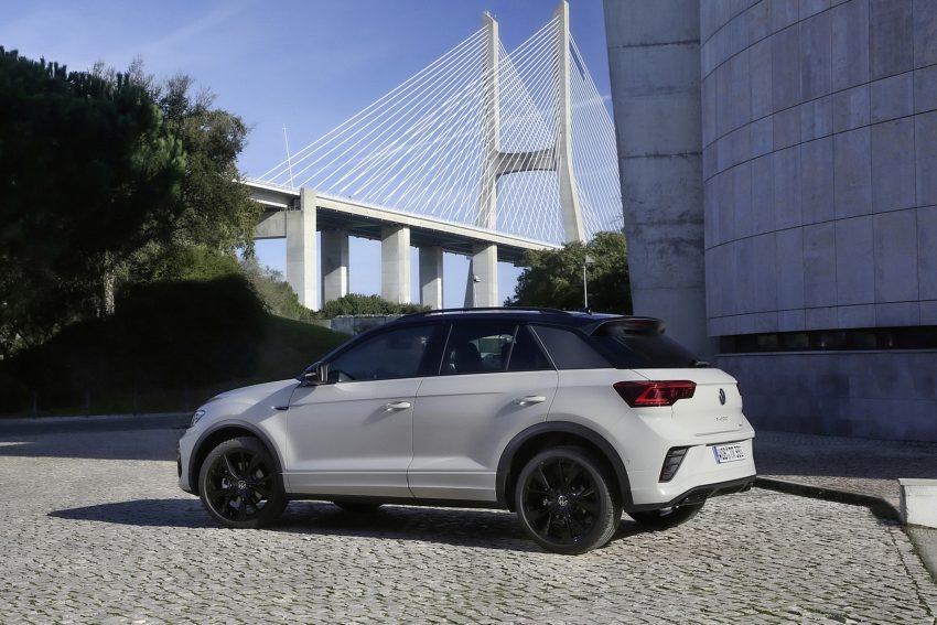 2022 Volkswagen T-Roc - Side Wallpaper 850x567 #10