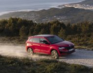 2022 Škoda Karoq Sportline - Front Three-Quarter Wallpaper 190x150