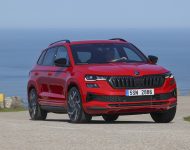 2022 Škoda Karoq Sportline - Front Three-Quarter Wallpaper 190x150
