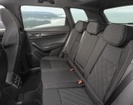 2022 Škoda Karoq Sportline - Interior, Rear Seats Wallpaper 190x150