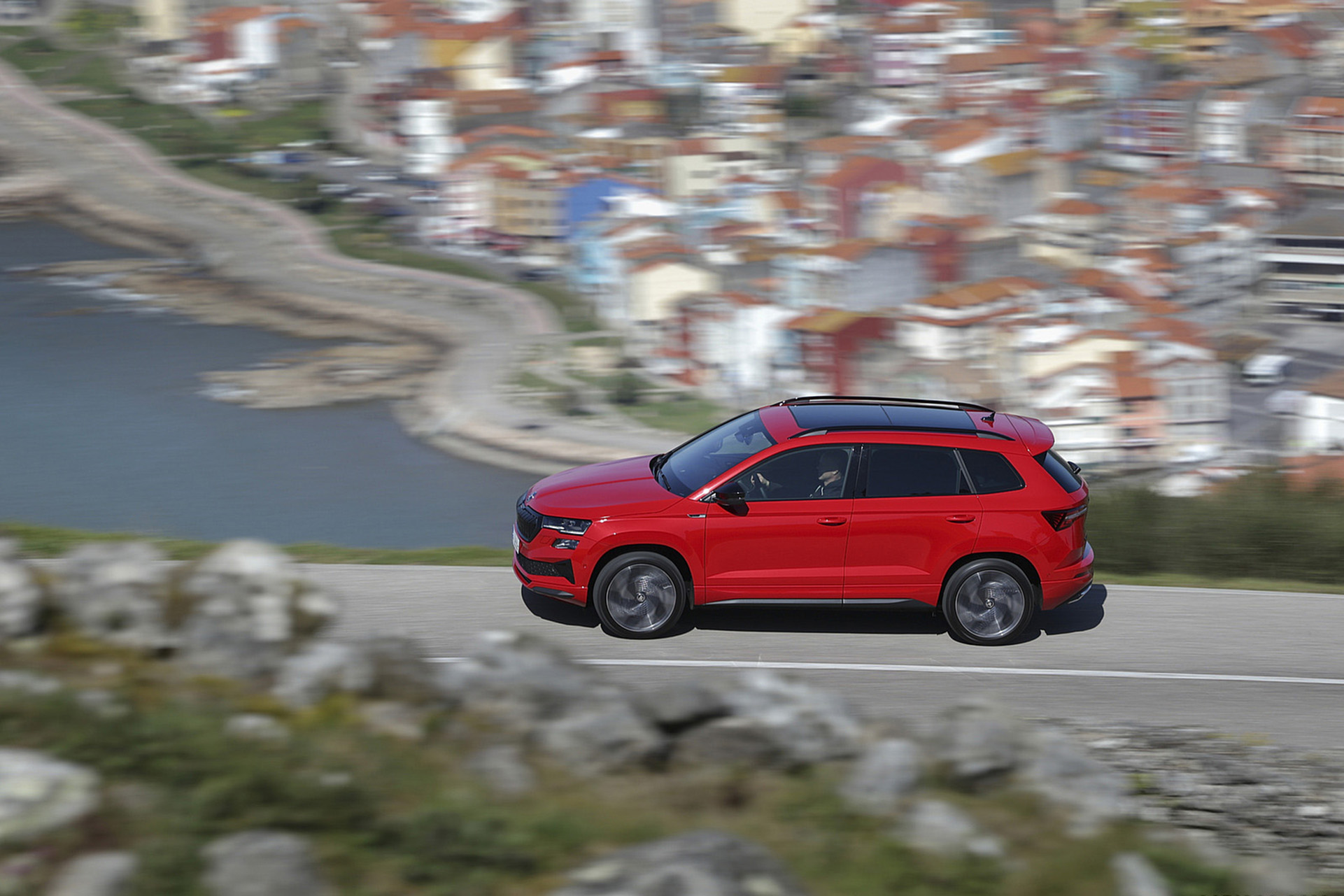 Download 2022 Škoda Karoq Sportline - Side HD Wallpaper 1921x1281 #13