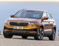 2022 Škoda Karoq Style - Front Three-Quarter Wallpaper 190x150
