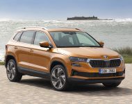 2022 Škoda Karoq Style - Front Three-Quarter Wallpaper 190x150