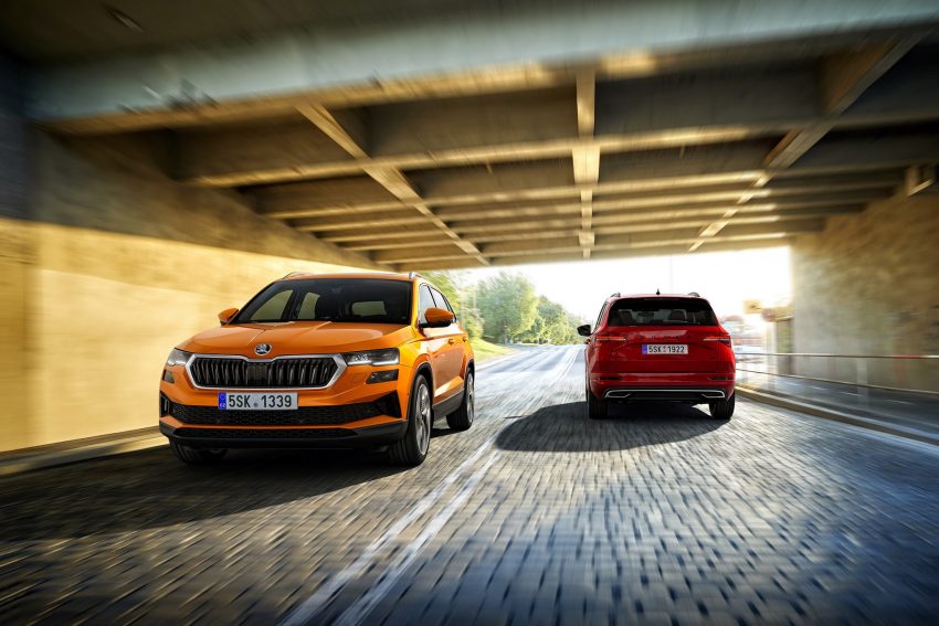 2022 Škoda Karoq Style - Front Wallpaper 850x567 #2