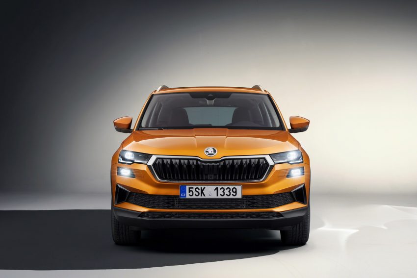 2022 Škoda Karoq Style - Front Wallpaper 850x567 #104