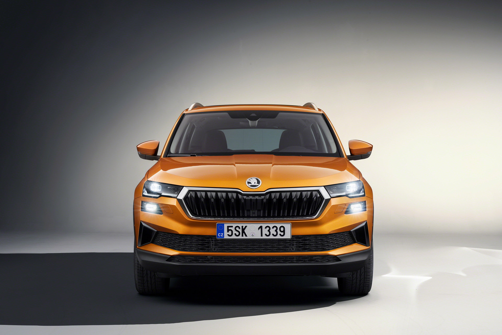 Download 2022 Škoda Karoq Style - Front HD Wallpaper 1920x1281 #104