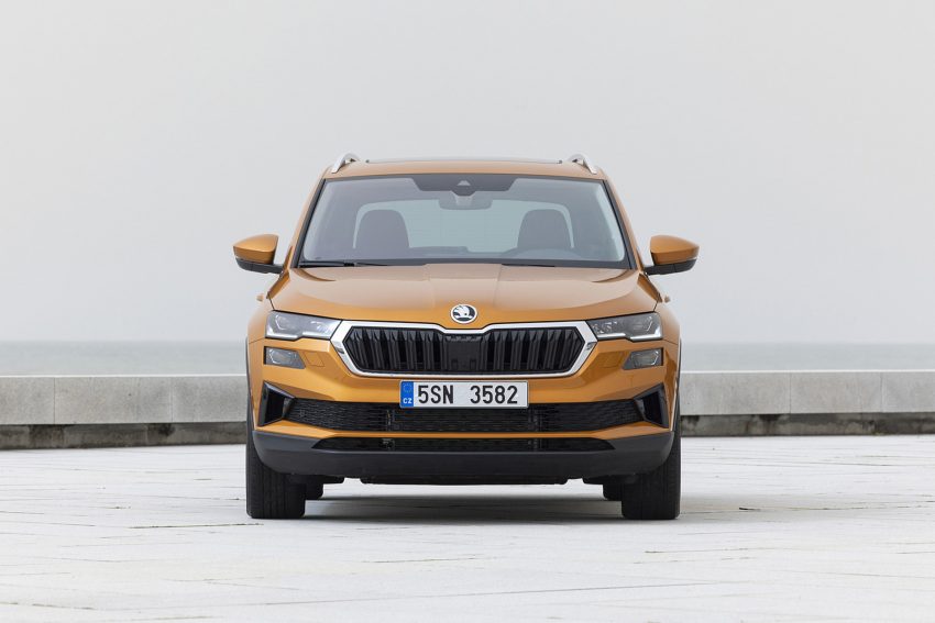 2022 Škoda Karoq Style - Front Wallpaper 850x567 #64