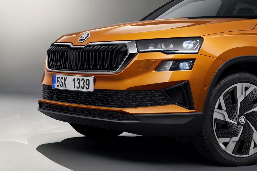 2022 Škoda Karoq Style - Front Wallpaper 850x567 #109