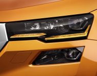 2022 Škoda Karoq Style - Headlight Wallpaper 190x150