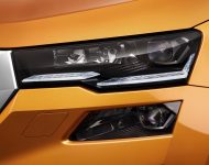 2022 Škoda Karoq Style - Headlight Wallpaper 190x150