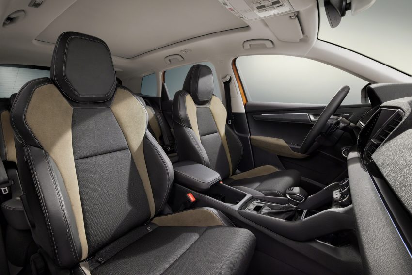2022 Škoda Karoq Style - Interior, Front Seats Wallpaper 850x567 #138