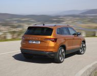 2022 Škoda Karoq Style - Rear Three-Quarter Wallpaper 190x150