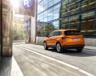 2022 Škoda Karoq Style - Rear Three-Quarter Wallpaper 190x150