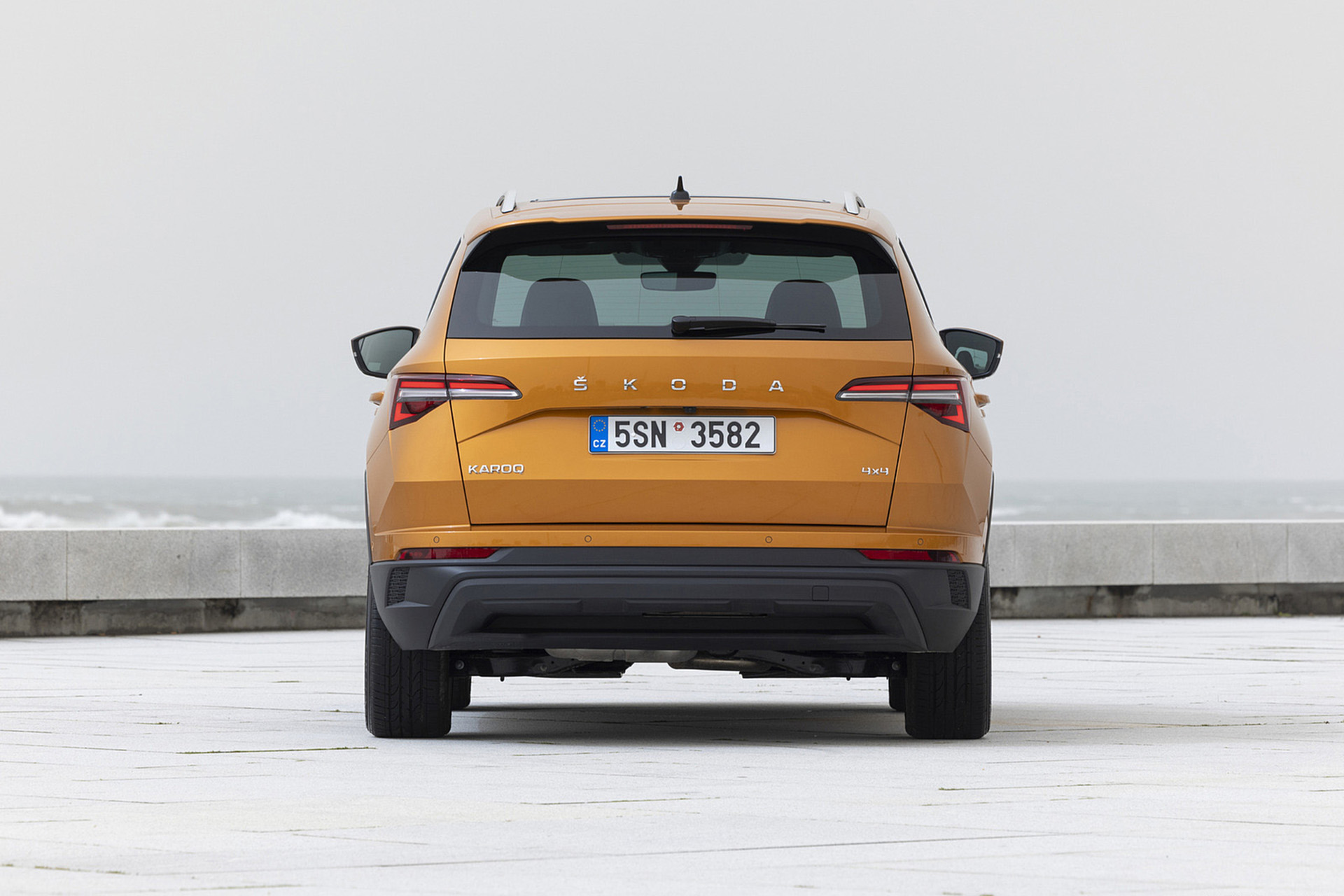 Download 2022 Škoda Karoq Style - Rear HD Wallpaper 1920x1280 #67