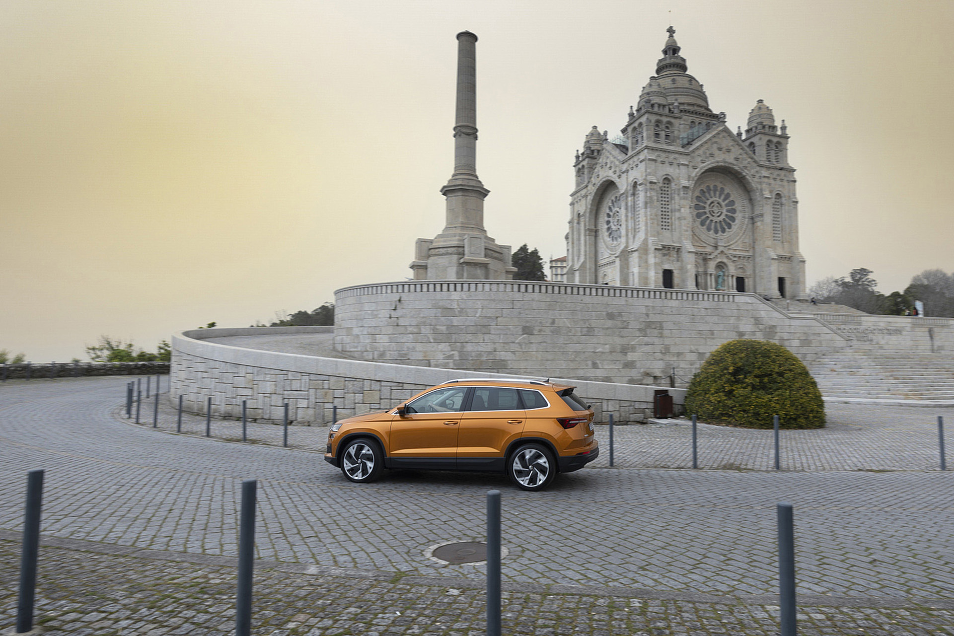 Download 2022 Škoda Karoq Style - Side HD Wallpaper 1921x1281 #46