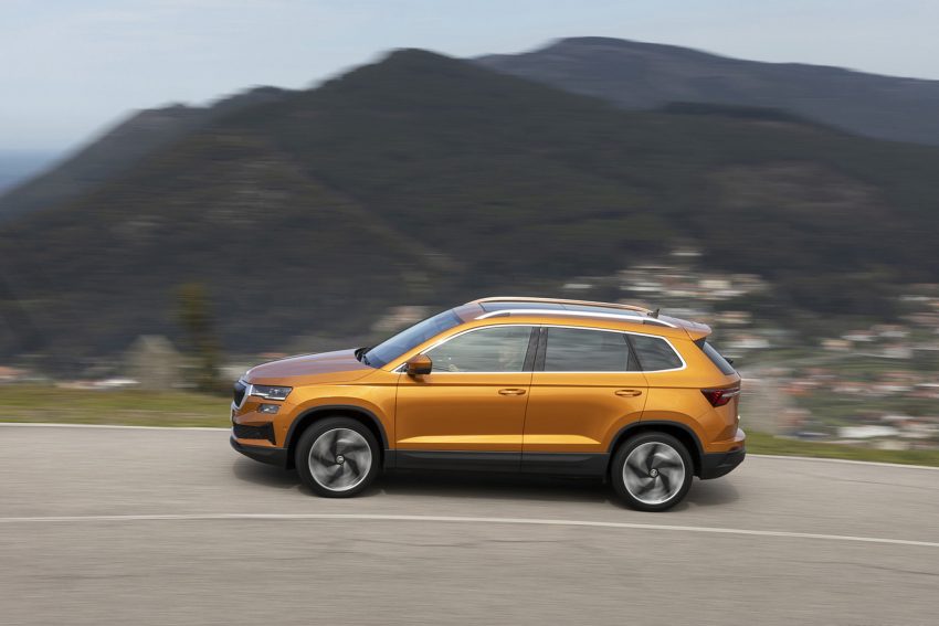 2022 Škoda Karoq Style - Side Wallpaper 850x567 #23