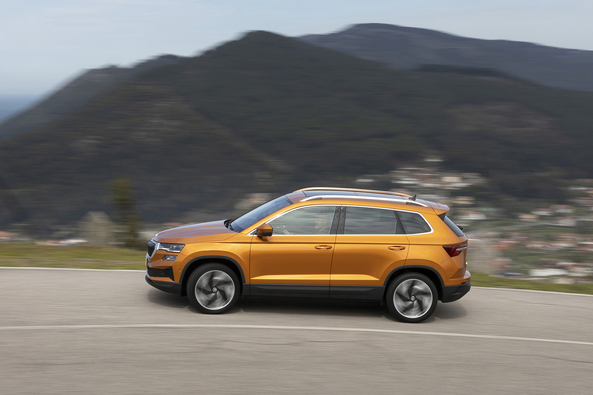 Download 2022 Škoda Karoq Style - Side HD Wallpaper 1921x1281 #23