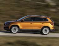 2022 Škoda Karoq Style - Side Wallpaper 190x150