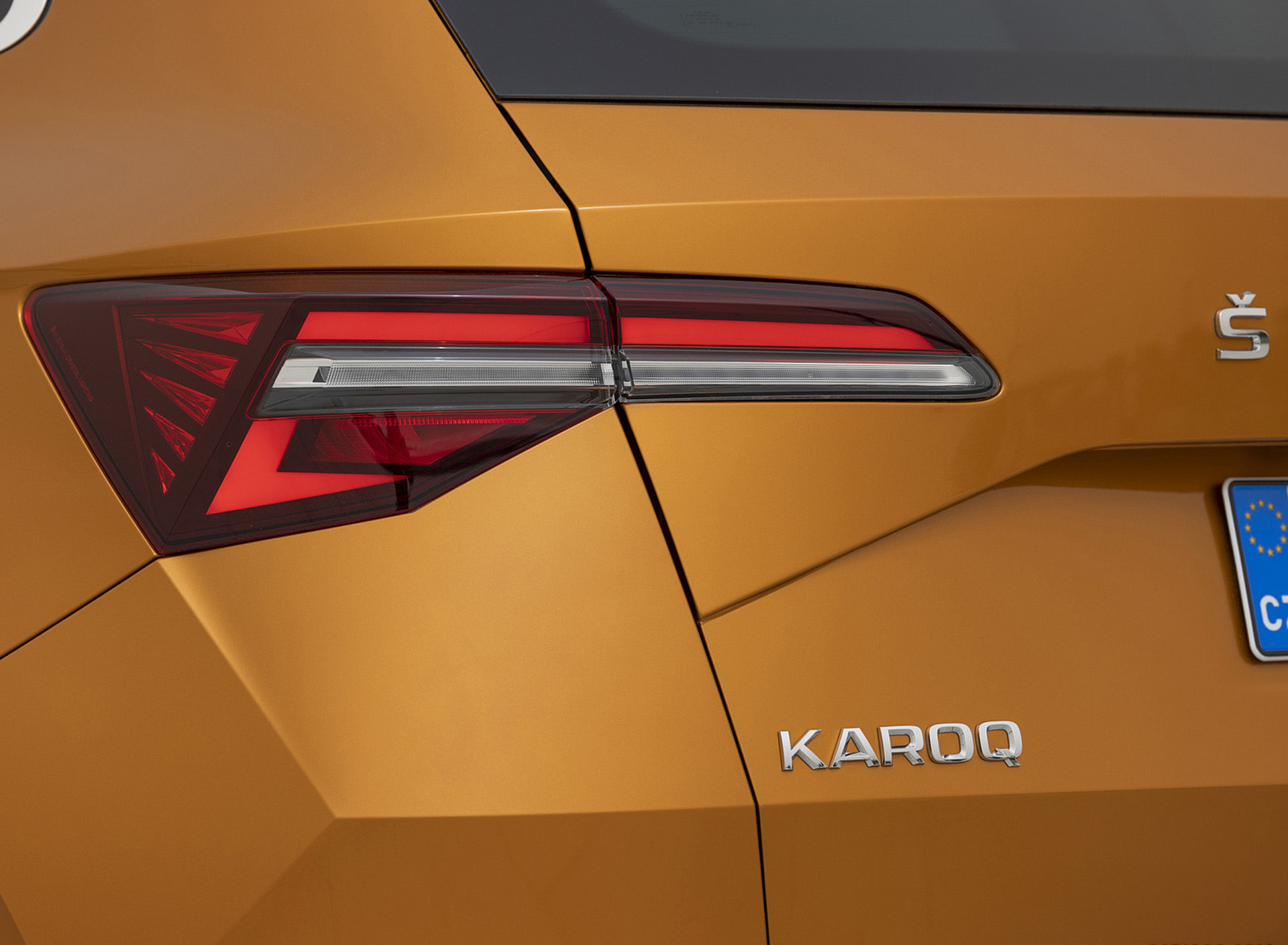 Download 2022 Škoda Karoq Style - Tail Light HD Wallpaper 1920x1409 #75