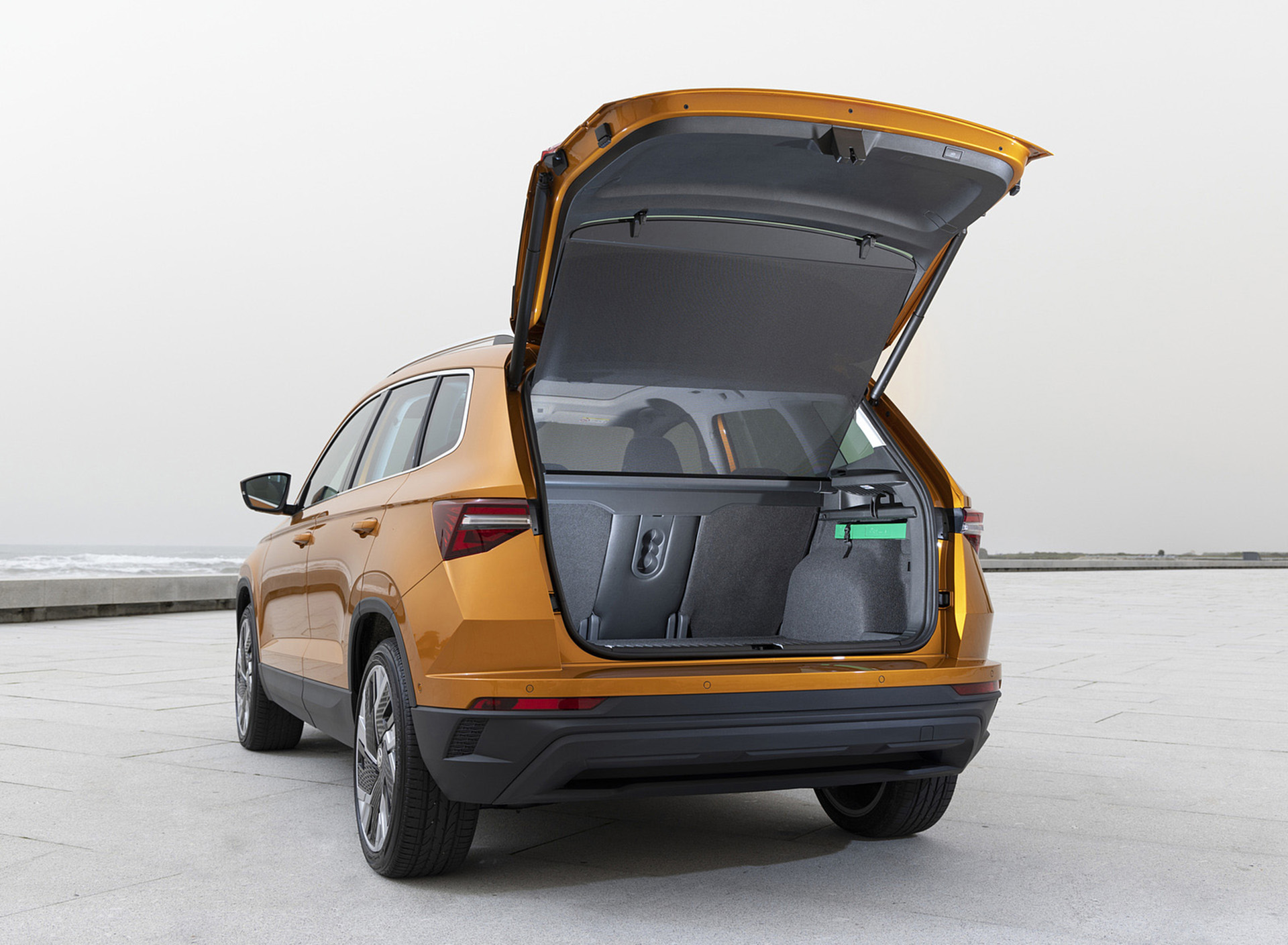 Download 2022 Škoda Karoq Style - Trunk HD Wallpaper 1920x1409 #96