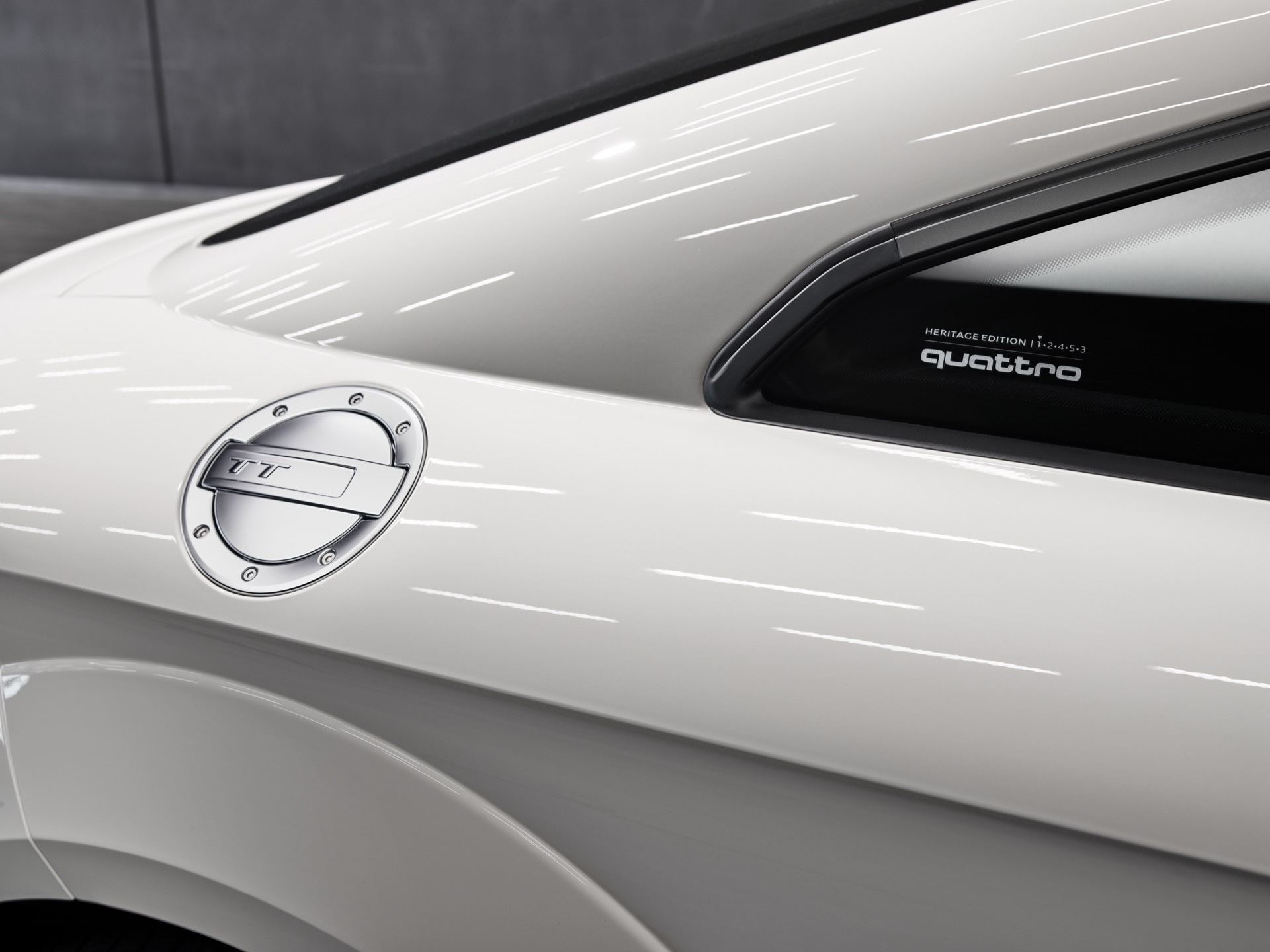 Download 2022 Audi TT RS Heritage Edition - Detail HD Wallpaper 1920x1440 #21