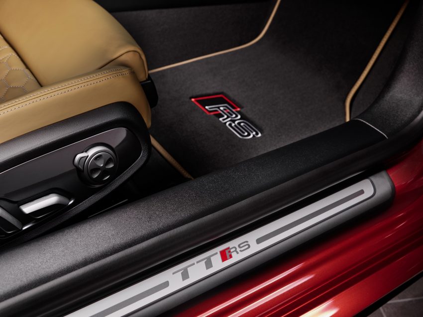 2022 Audi TT RS Heritage Edition - Door Sill Wallpaper 850x638 #39