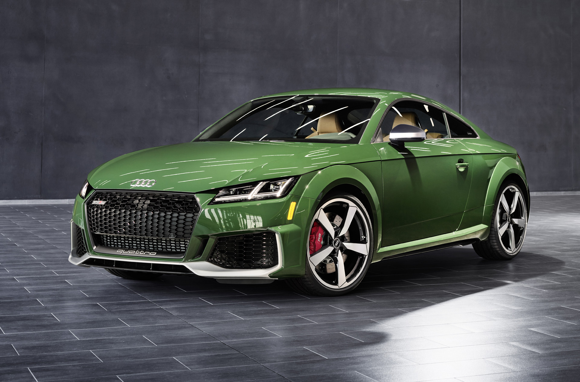 Download 2022 Audi TT RS Heritage Edition - Front Three-Quarter HD Wallpaper 1920x1265 #1