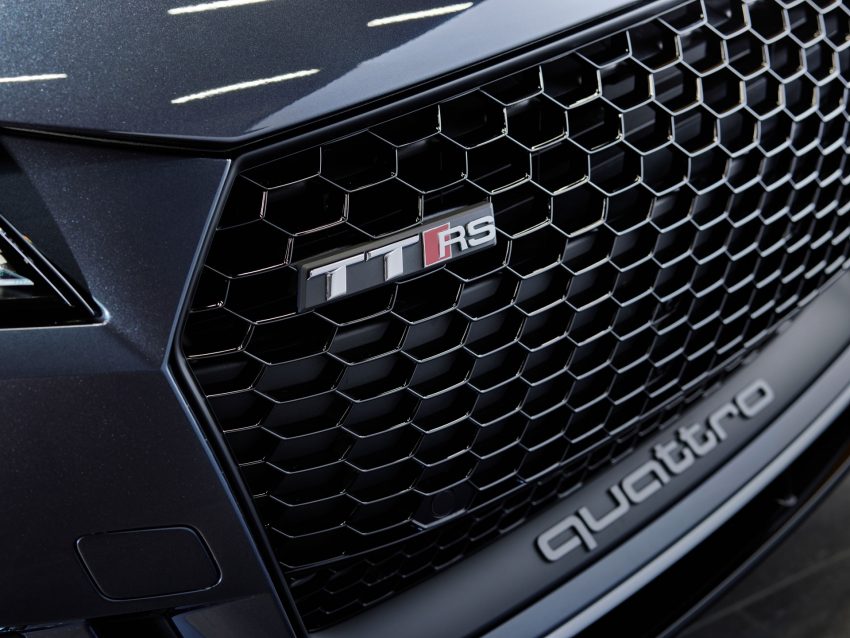 2022 Audi TT RS Heritage Edition - Grille Wallpaper 850x638 #17