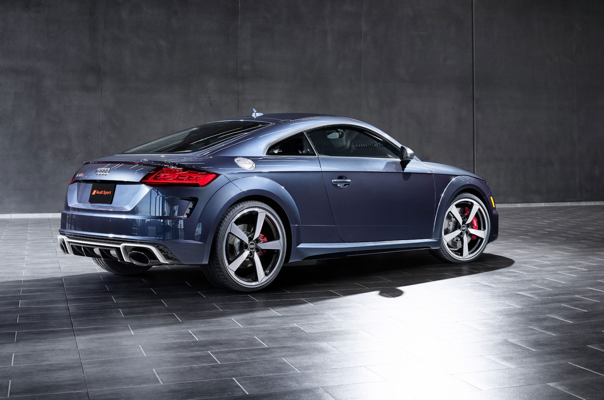 Download 2022 Audi TT RS Heritage Edition - Rear Three-Quarter HD Wallpaper 1920x1274 #8