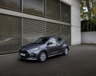 2022 Mazda 2 Hybrid - Front Three-Quarter Wallpaper 190x150