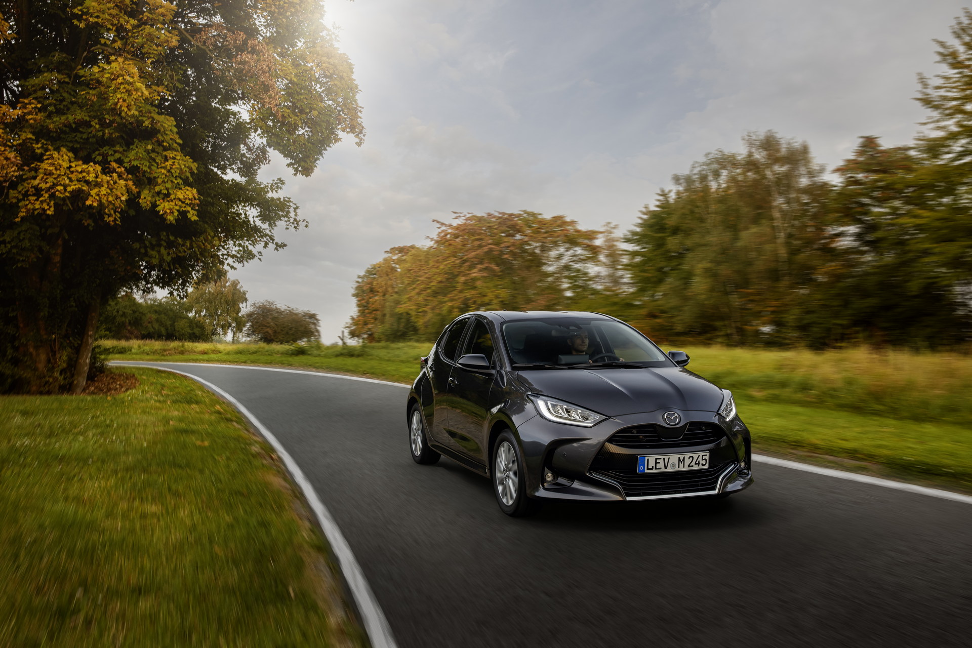 Download 2022 Mazda 2 Hybrid - Front HD Wallpaper 1920x1280 #3