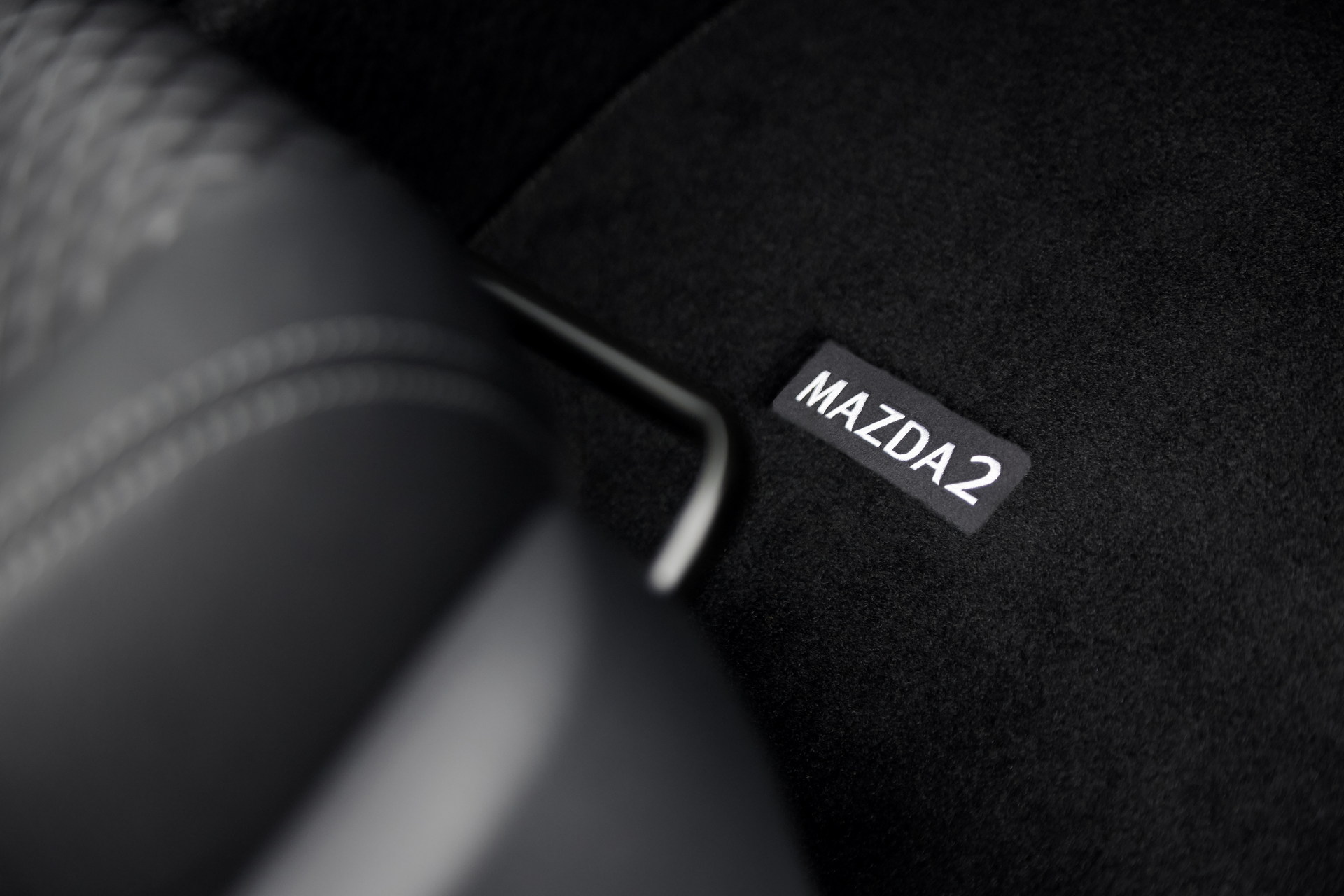 Download 2022 Mazda 2 Hybrid - Interior, Detail HD Wallpaper 1920x1280 #20